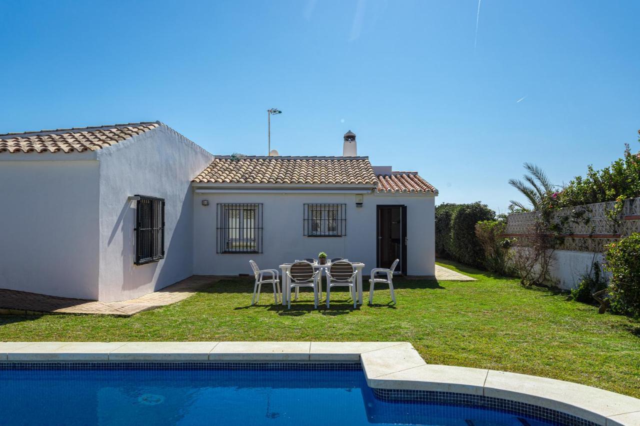 Charming Villa On The Seafront Marbella Zewnętrze zdjęcie