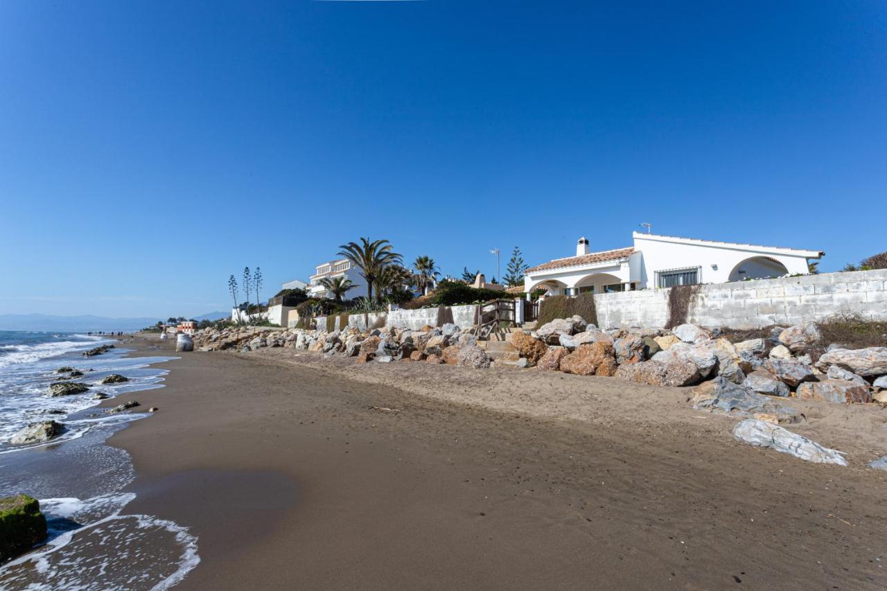 Charming Villa On The Seafront Marbella Zewnętrze zdjęcie