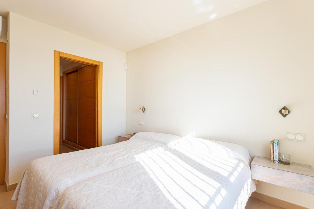 Charming Villa On The Seafront Marbella Zewnętrze zdjęcie