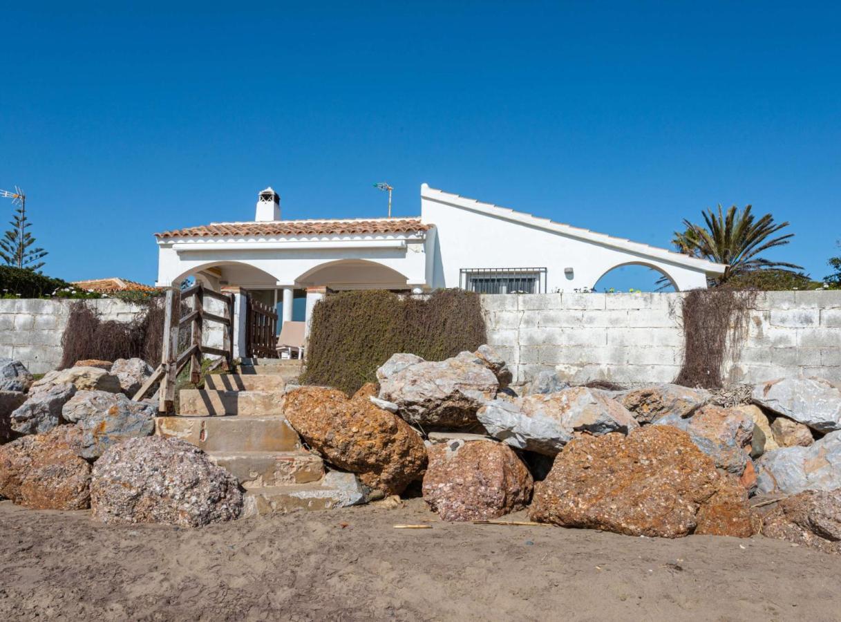 Charming Villa On The Seafront Marbella Zewnętrze zdjęcie