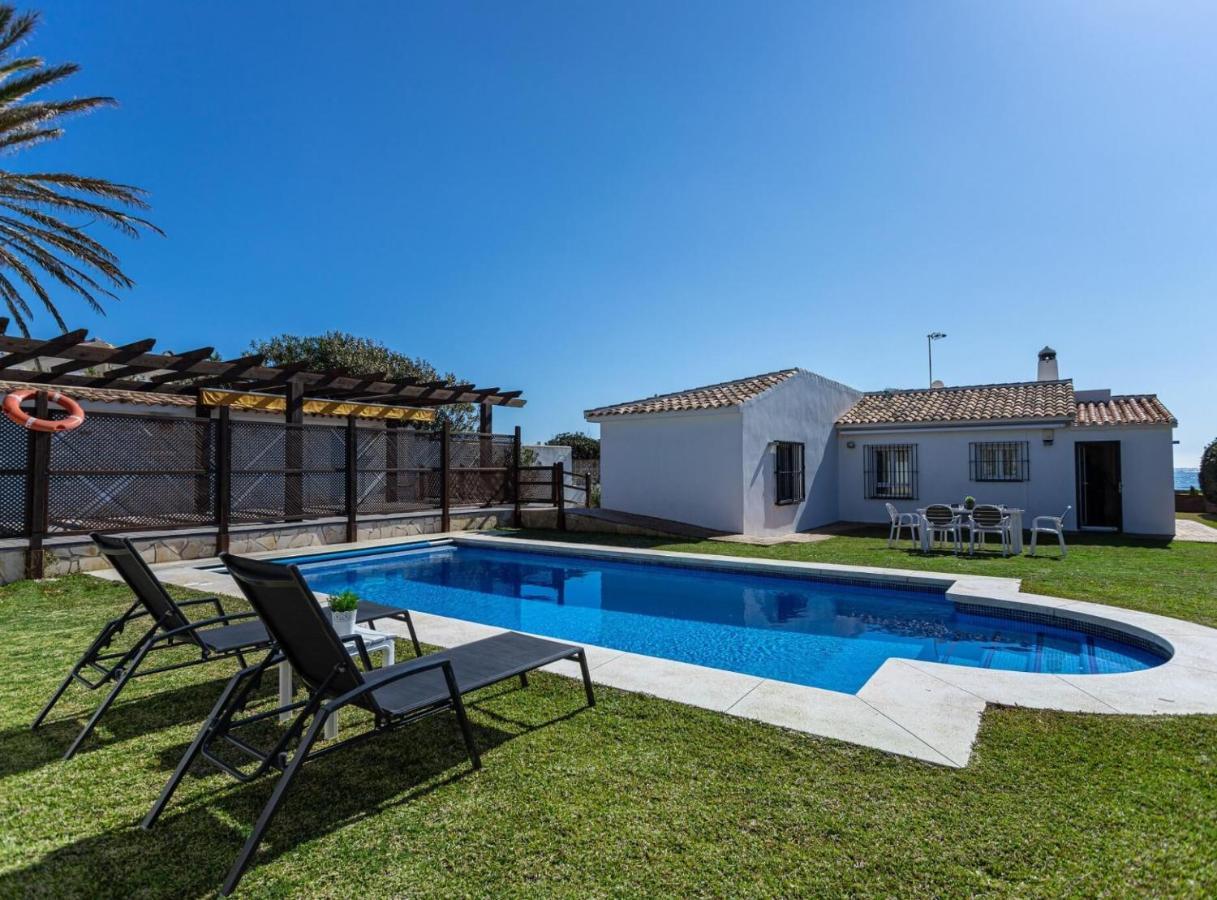 Charming Villa On The Seafront Marbella Zewnętrze zdjęcie