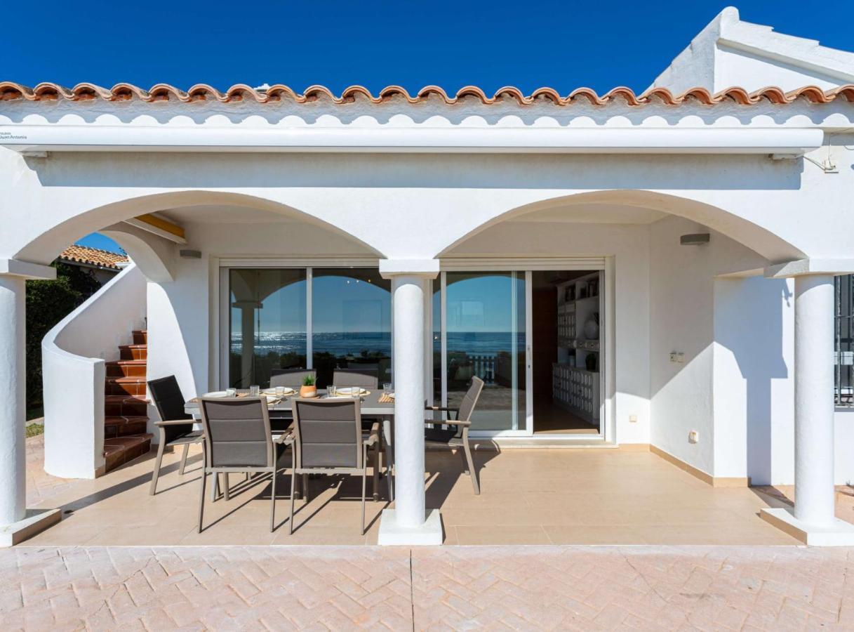 Charming Villa On The Seafront Marbella Zewnętrze zdjęcie